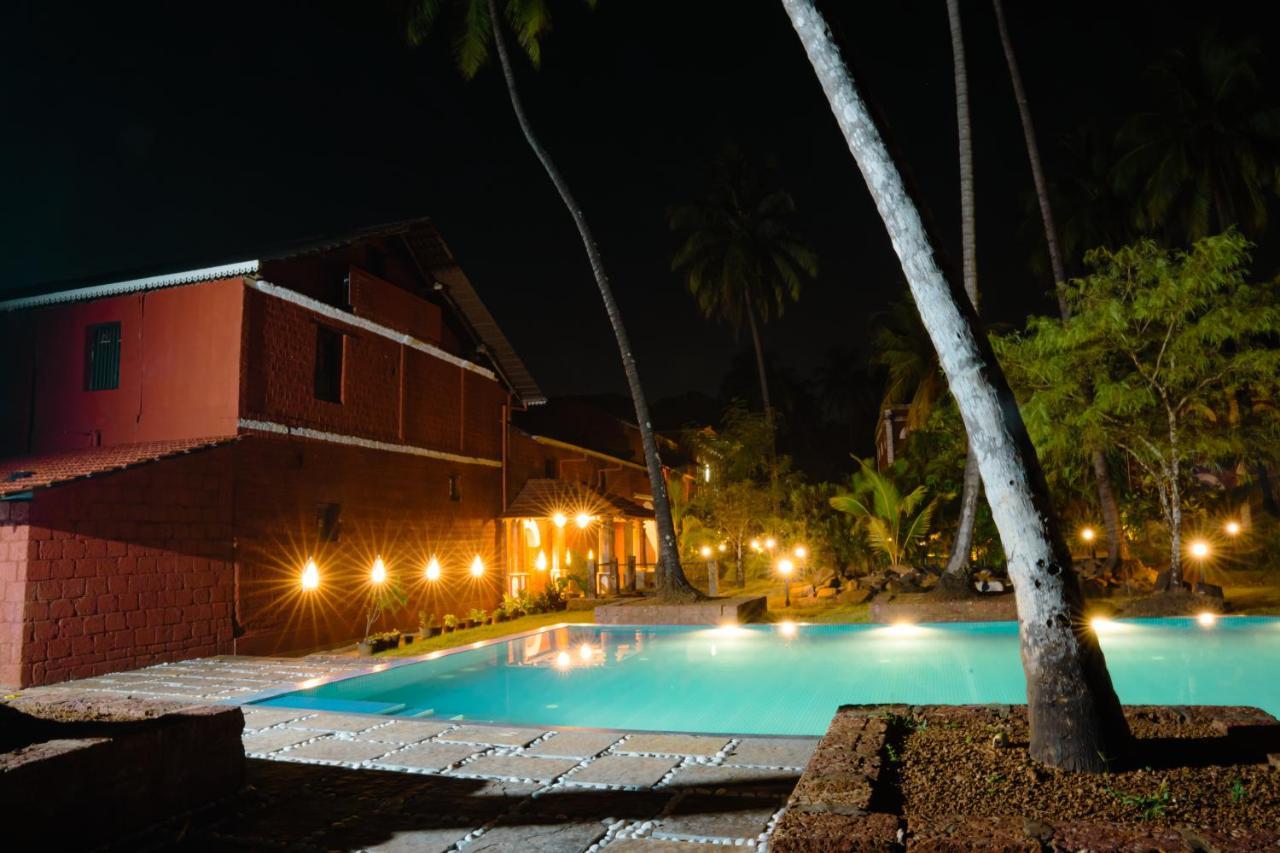 Sawantwadi Palace Boutique Art Hotel Exterior photo