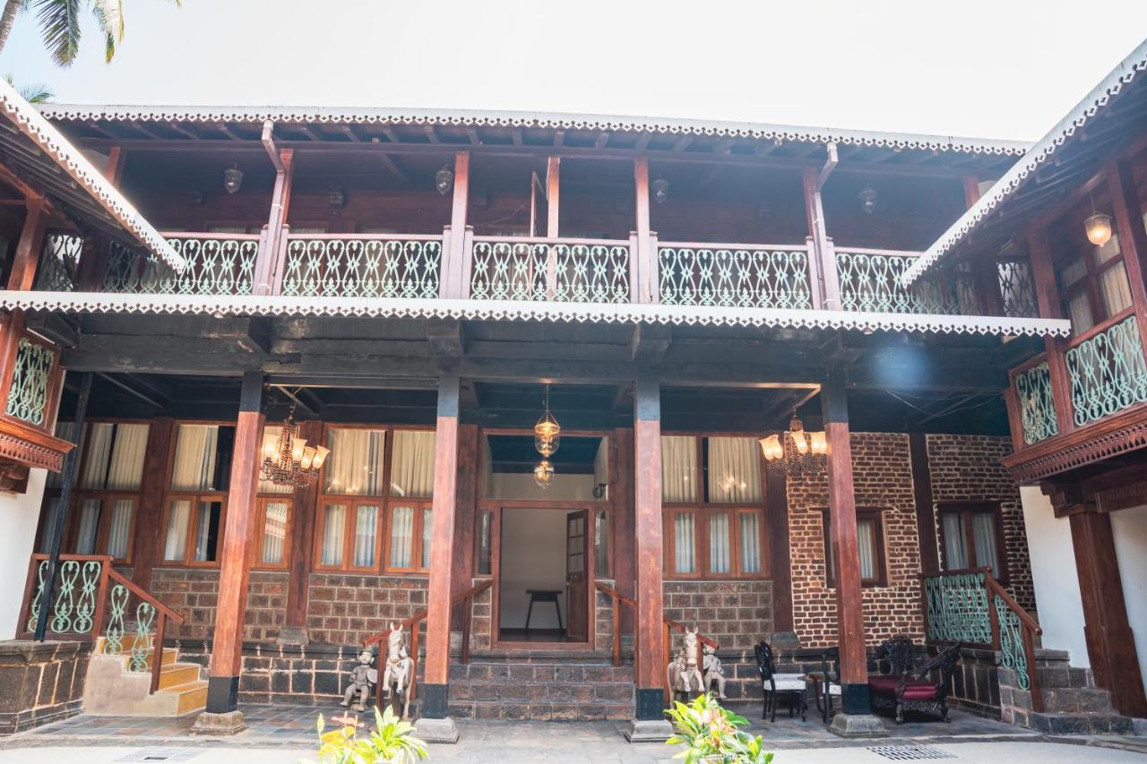 Sawantwadi Palace Boutique Art Hotel Exterior photo