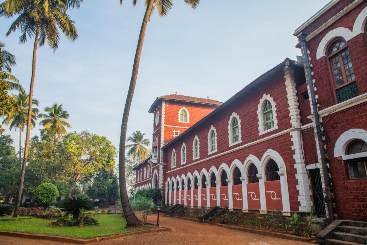 Sawantwadi Palace Boutique Art Hotel Exterior photo