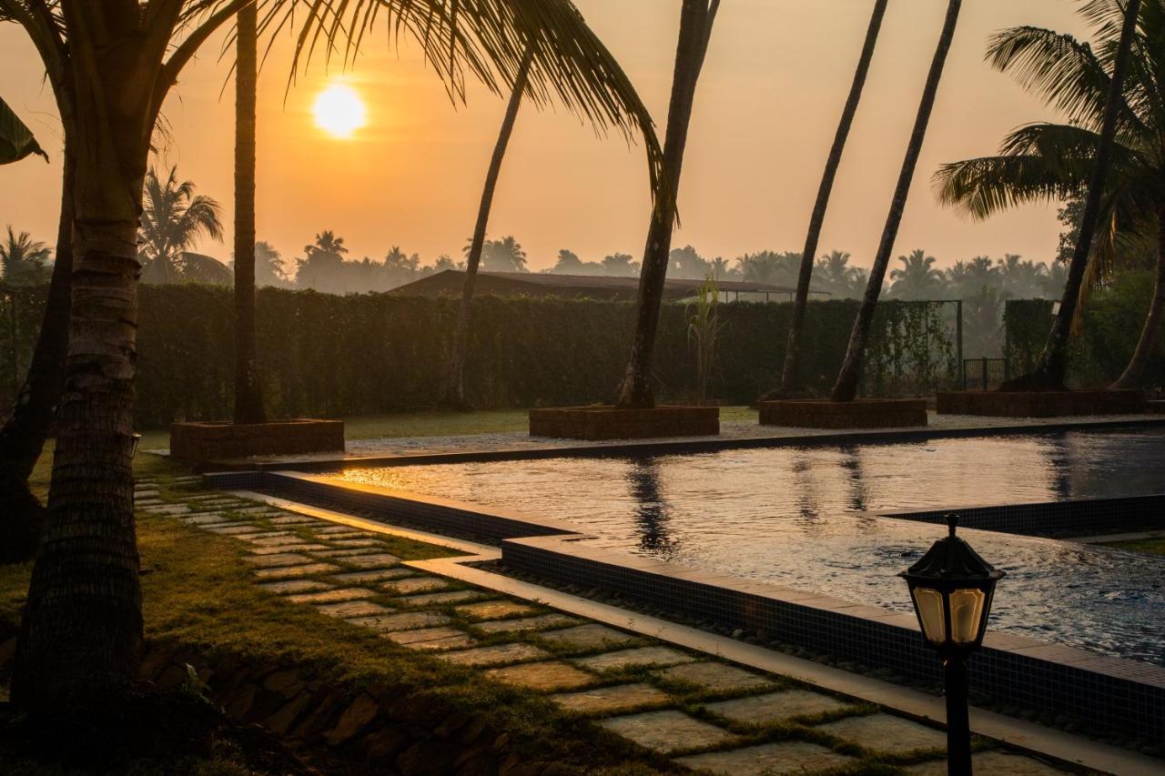 Sawantwadi Palace Boutique Art Hotel Exterior photo